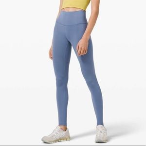 NWT Lululemon Wunder Train 31”